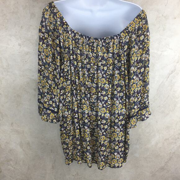 Democracy Multi-Color Cool Summer Floral Top Women's Size 2X - Picture 2 of 15